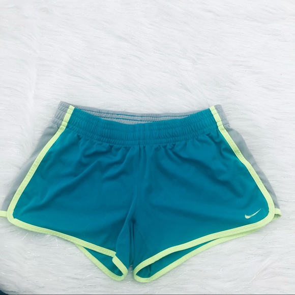 Nike Pants - NIKE  DRI FIT WOMEN’S SHORT.SIZE SMALL